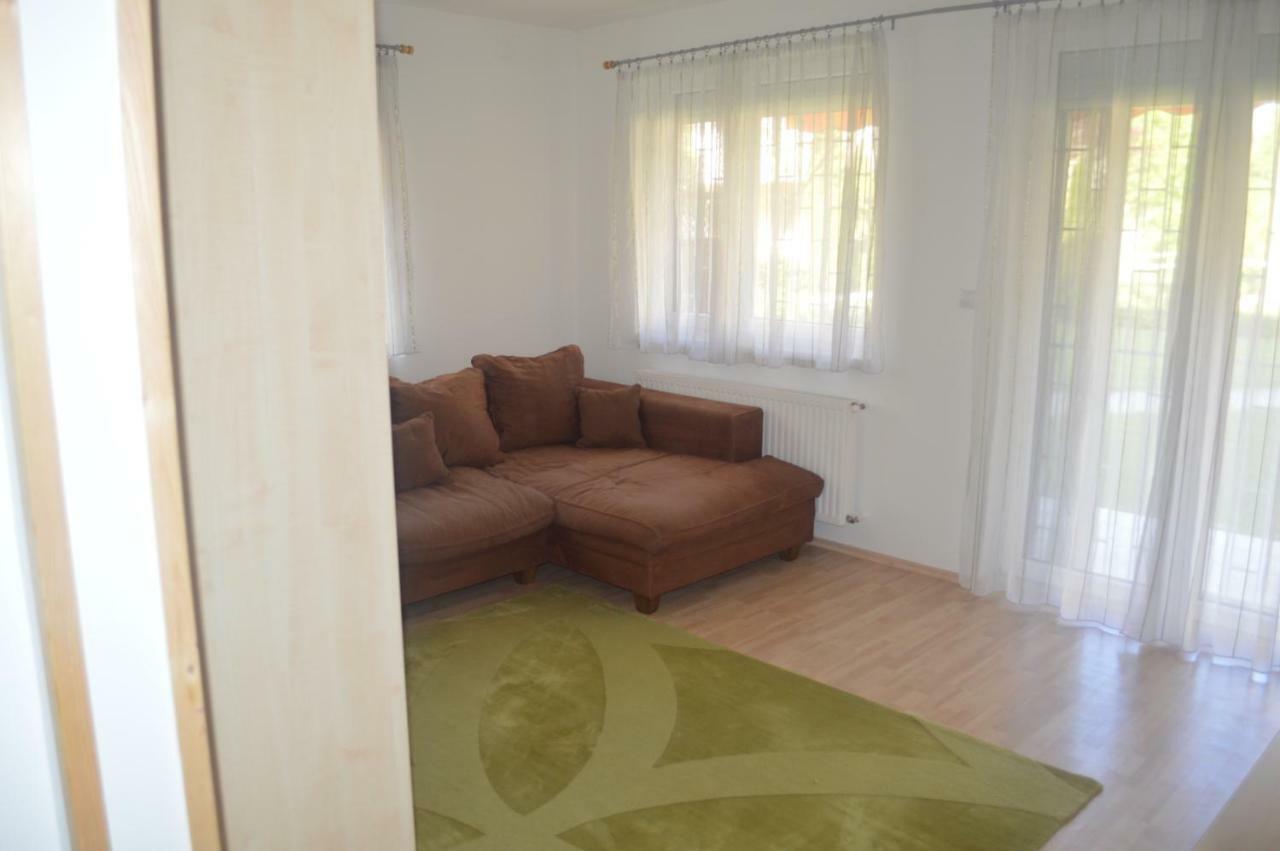 Telepes Apartman Будапеща Екстериор снимка